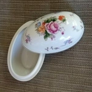 Vintage Shackman Porcelain Rose Floral Egg Trinket Box Japan